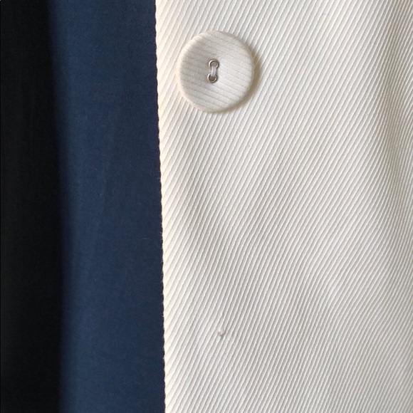 White Blazer - Picture 4 of 4